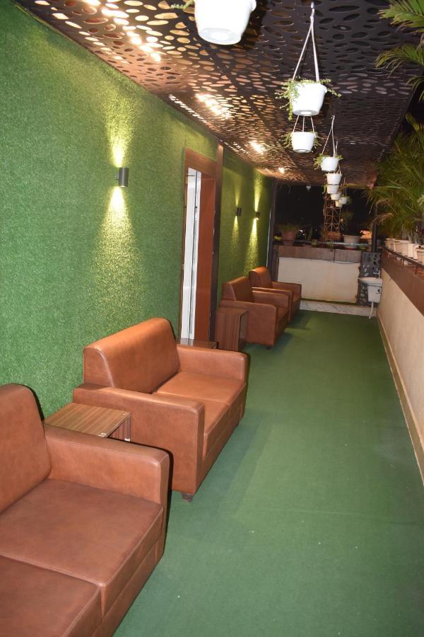 Hotel Ur Comforts Jayanagar Bangalore Exterior photo