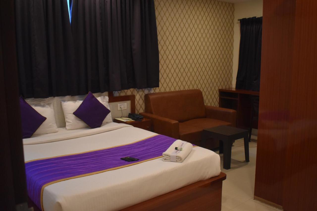 Hotel Ur Comforts Jayanagar Bangalore Exterior photo