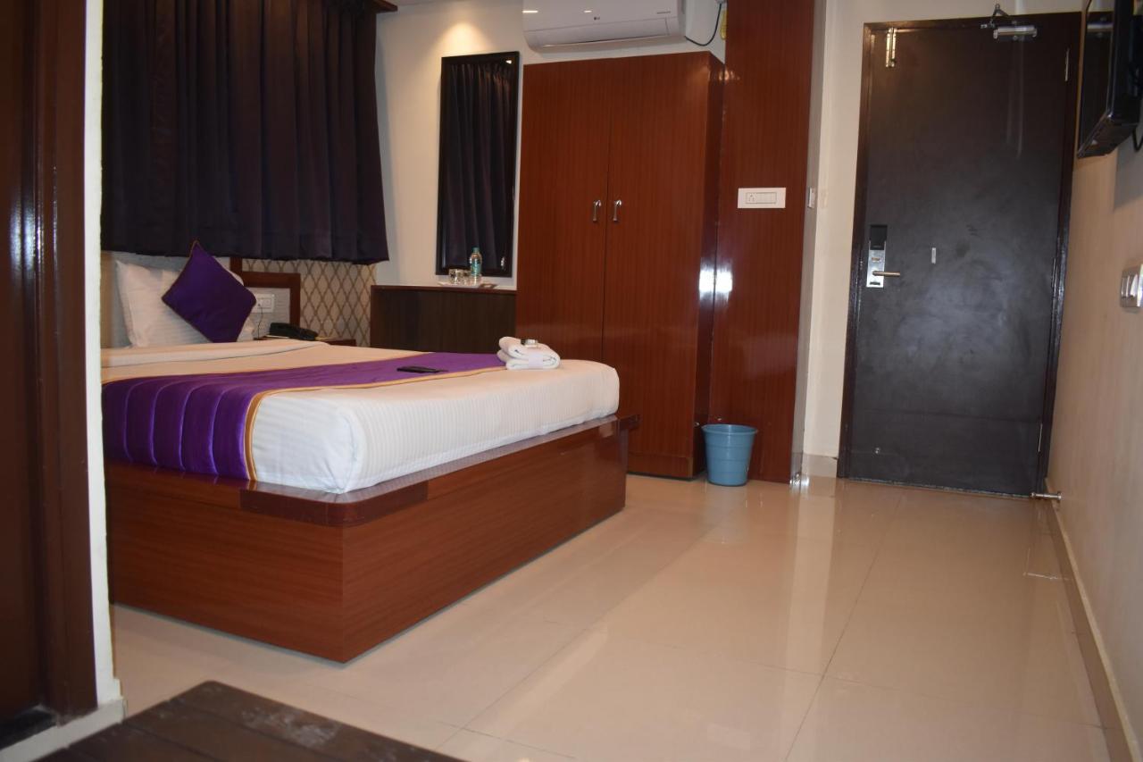 Hotel Ur Comforts Jayanagar Bangalore Exterior photo